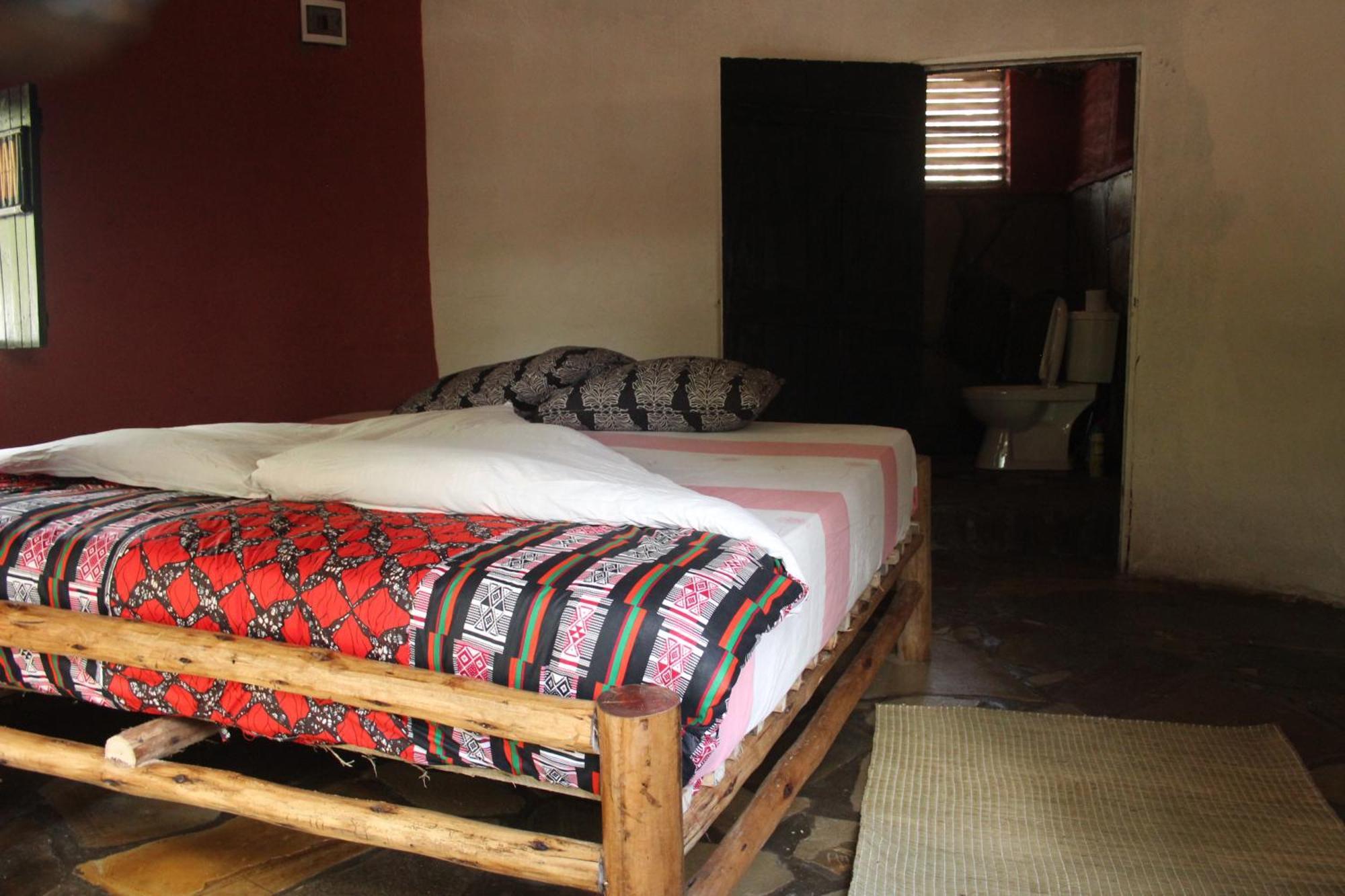 Red Rocks Rwanda - Campsite & Guesthouse Nyakinama Εξωτερικό φωτογραφία