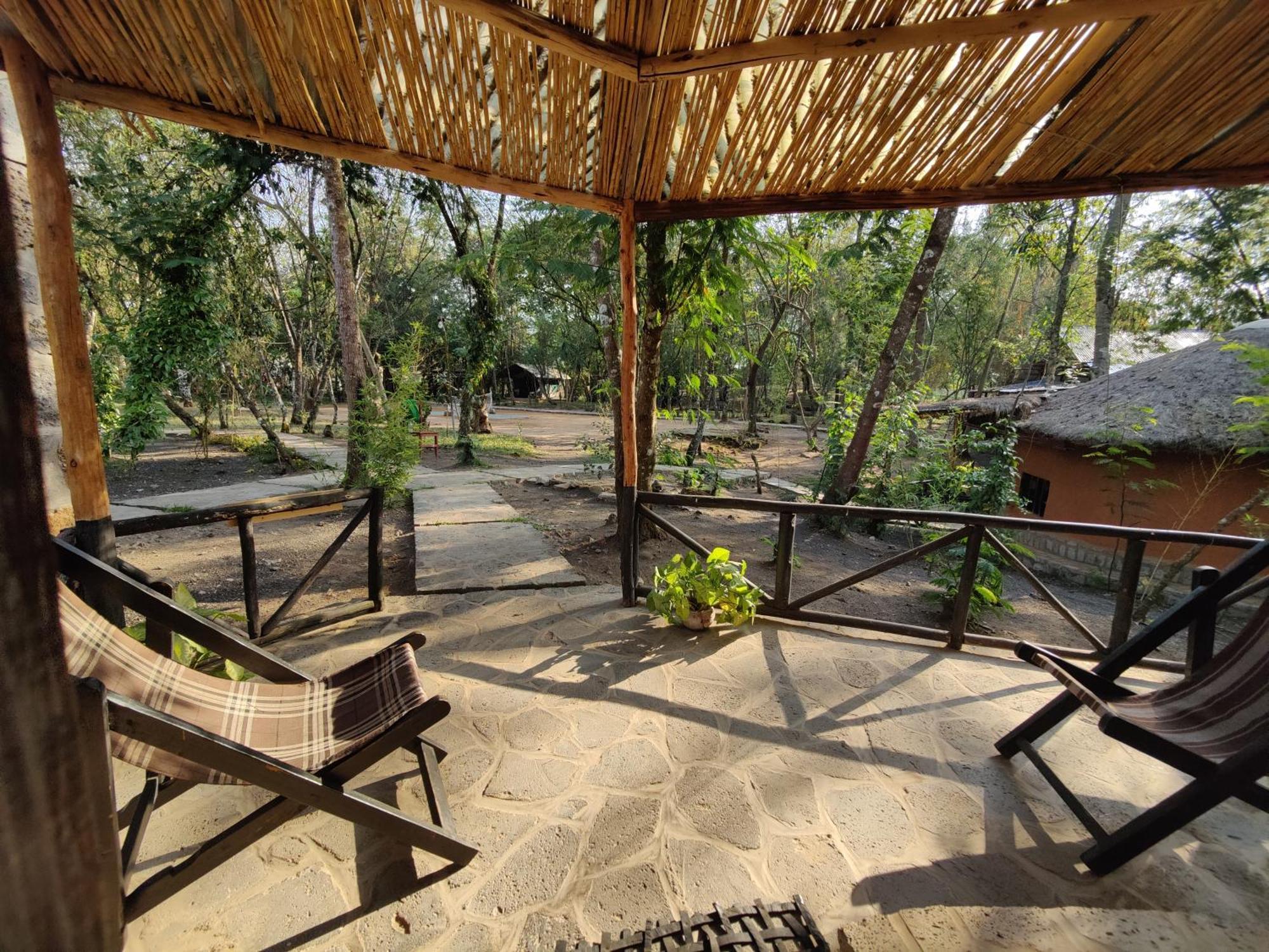 Red Rocks Rwanda - Campsite & Guesthouse Nyakinama Εξωτερικό φωτογραφία