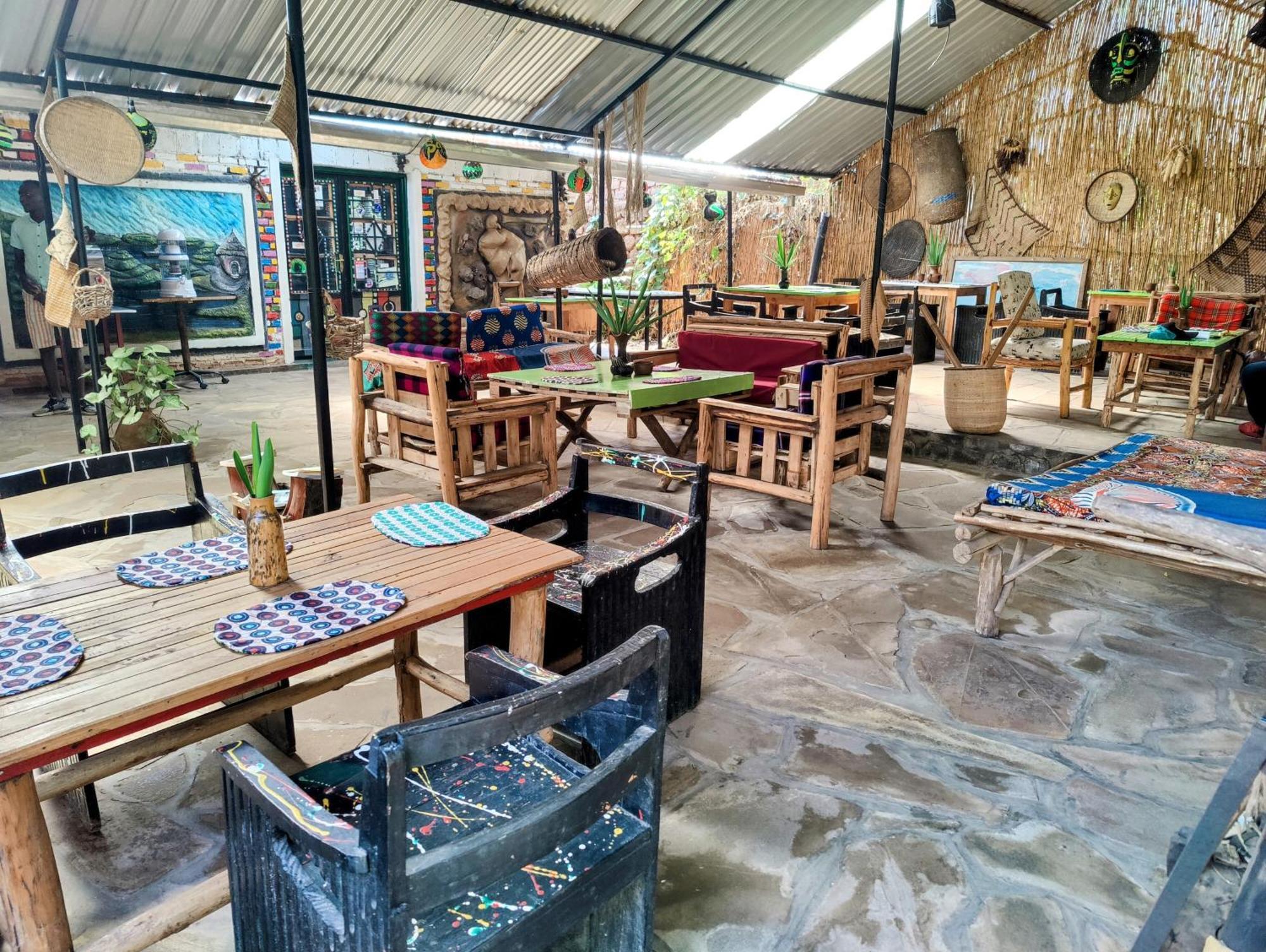 Red Rocks Rwanda - Campsite & Guesthouse Nyakinama Εξωτερικό φωτογραφία